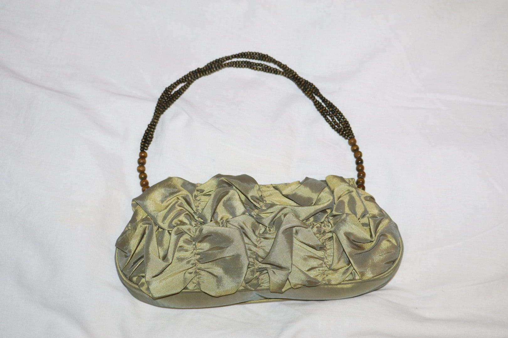 Bolso pistacho fruncidos