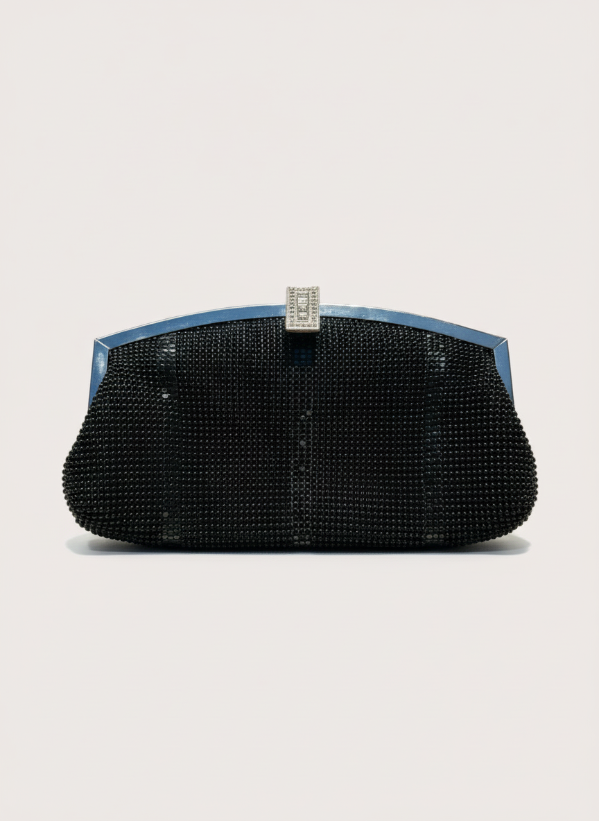 Clutch negro con cadena