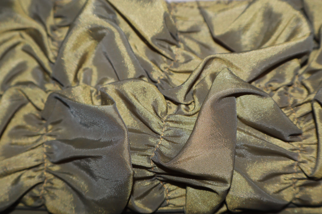 Bolso pistacho fruncidos