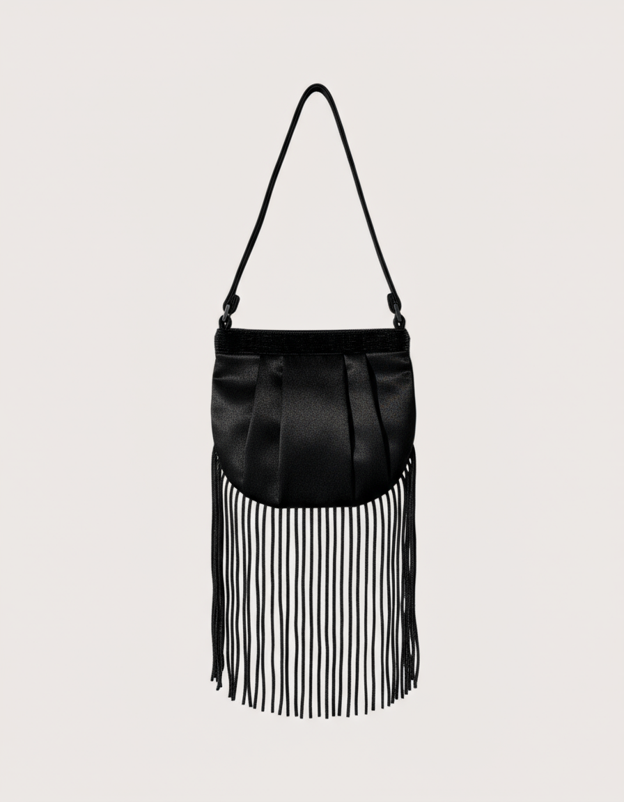 Bolso de flecos negros con pedrería